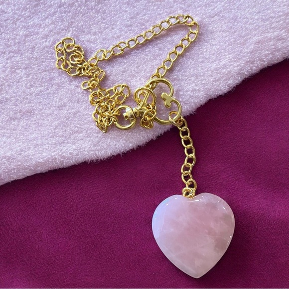 Gorgeous Rose Quartz heart pendant necklace It is the love stone for a reason - Picture 9 of 15